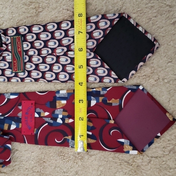 Lot of two ties, bugle boy USA tie and Bugatti Italian silk tie, career wear. - Picture 4 of 6